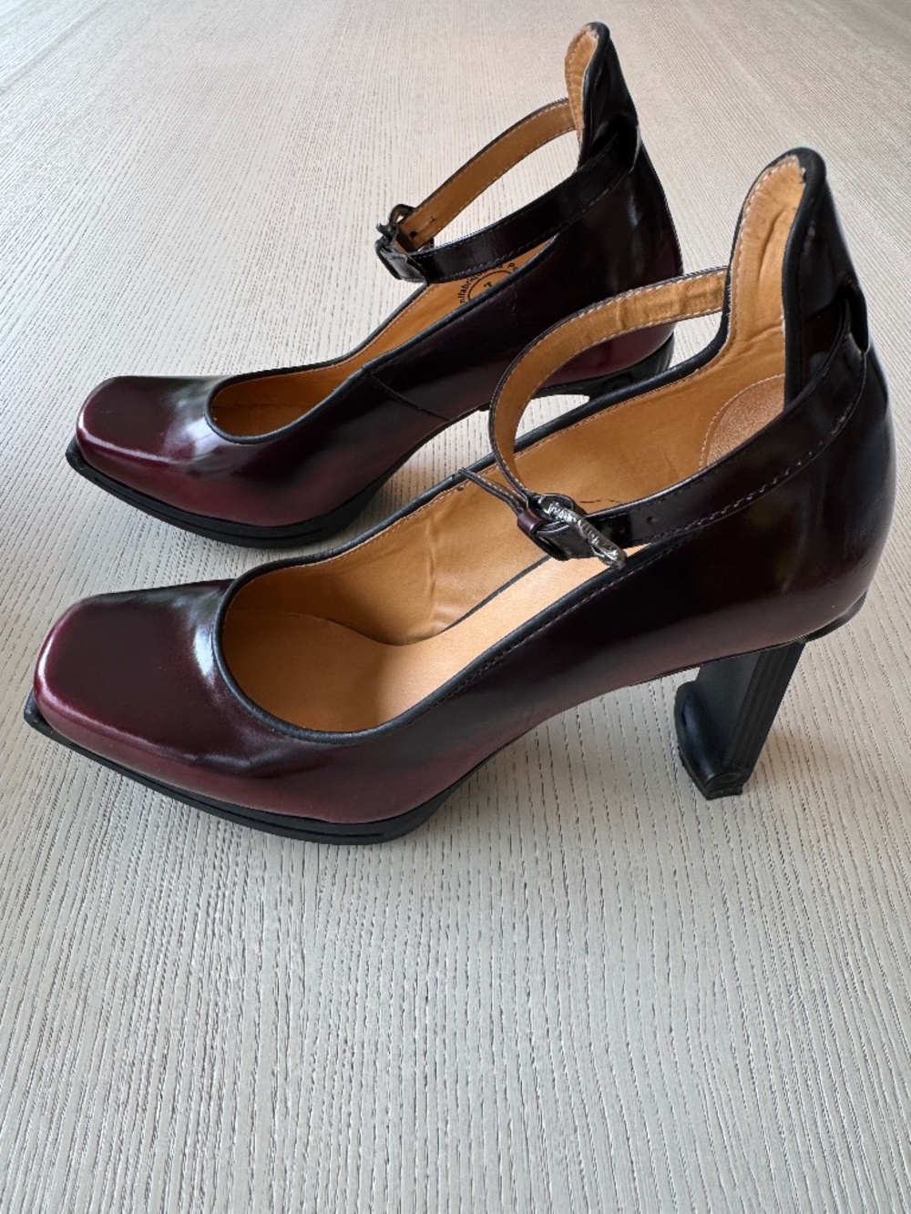John Fluevog Shoes Heels